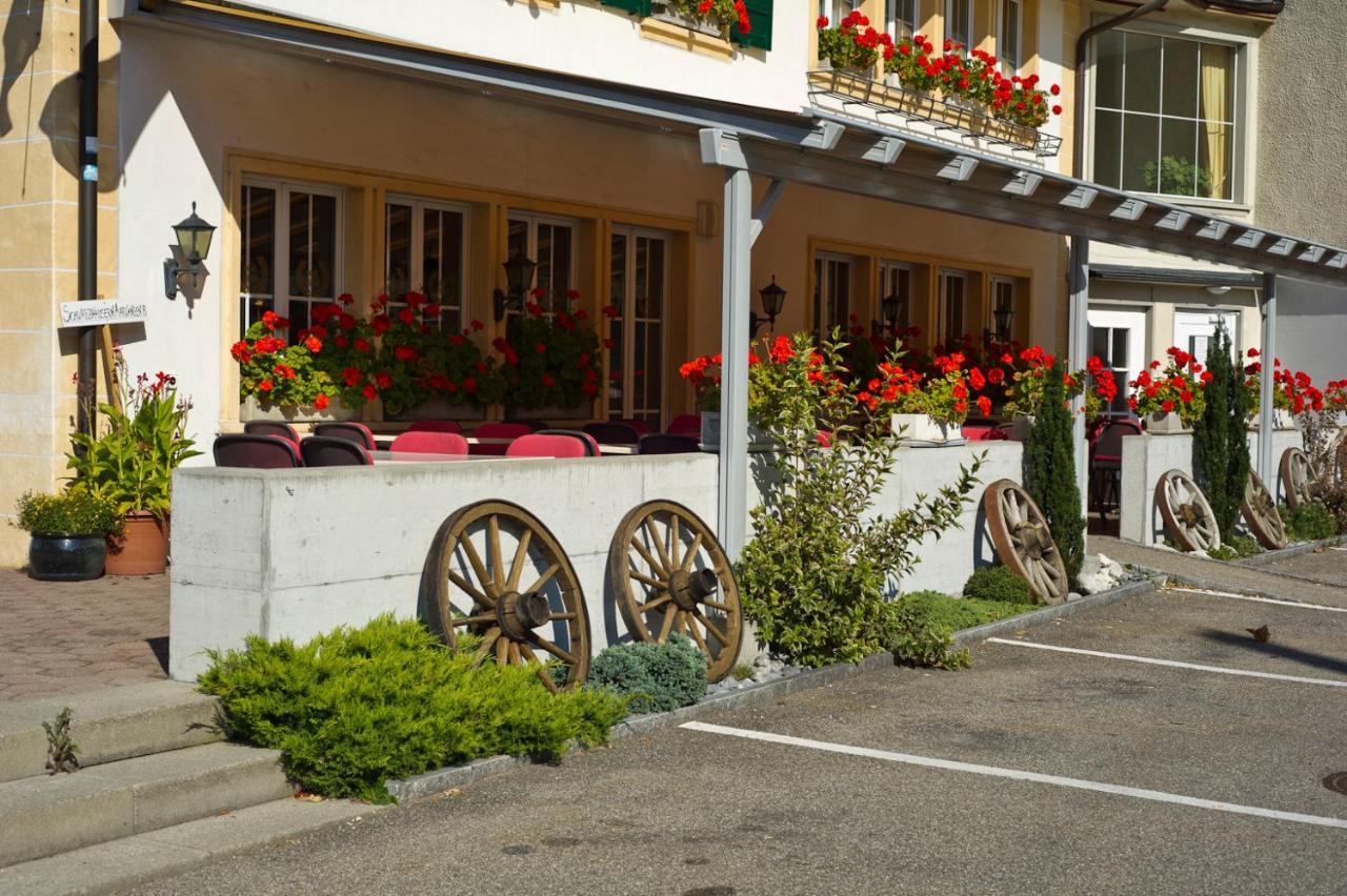 Gasthof Zum Wilden Mann Aarwangen Extérieur photo